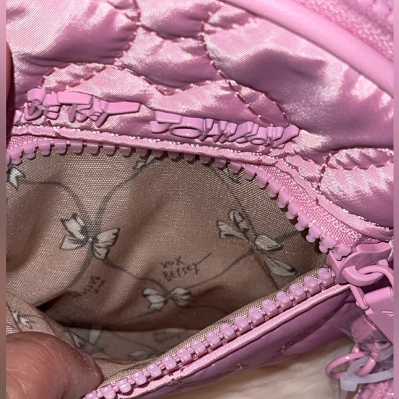 BETSEY JOHNSON XOALI Heart Quilted Sling Bag In Pink - Picture 10 of 16